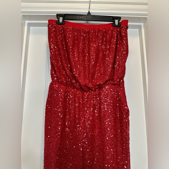 New Red Sequin Strapless Tube Straight Leg Jumpsuit size medium - Picture 3 of 6